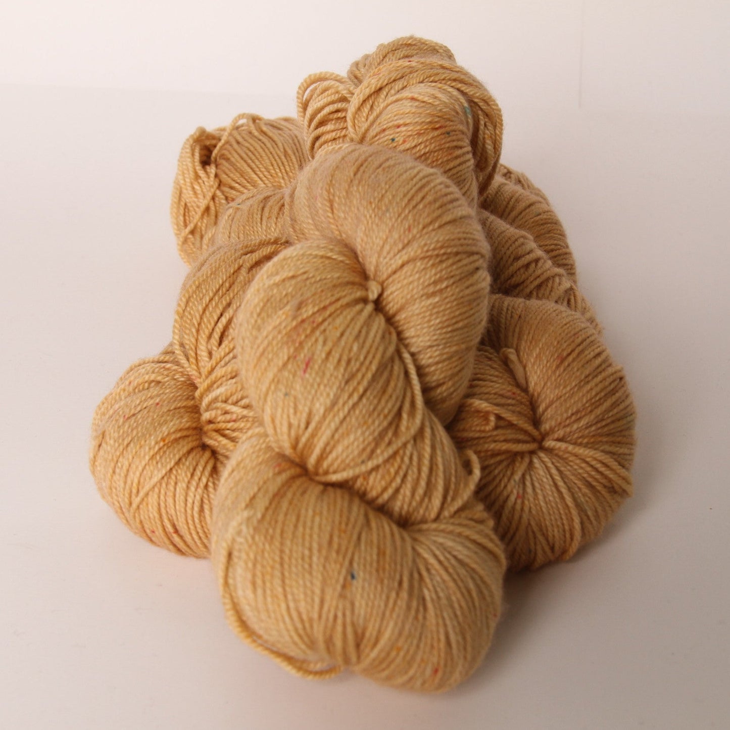 Firefly | Merino/Cashmere Blend | Semi Solid | Ready to ship