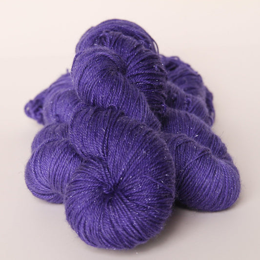 Violet | Merino/Stellina Blend | Semi Solid| Ready to ship